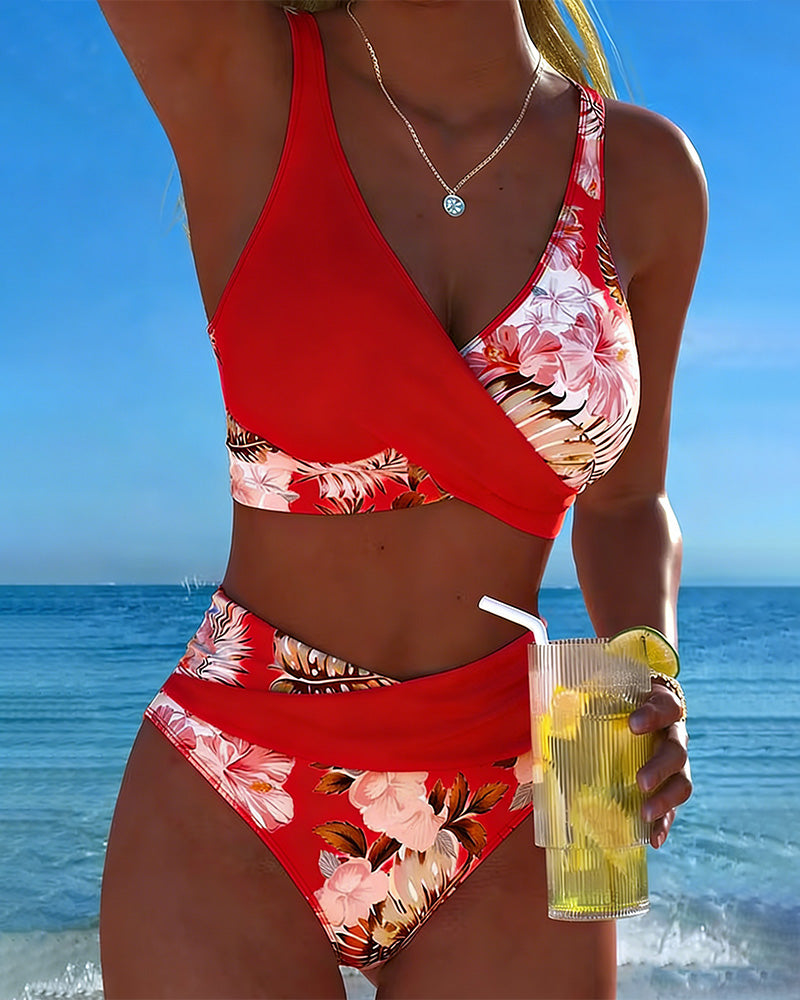 Mariana │ Bikini with contrasting floral print and opening